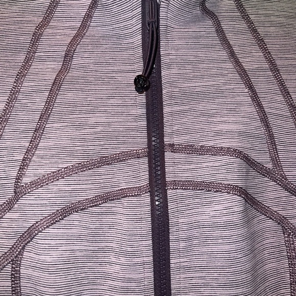 Lululemon define jacket size 6 excellent condition - Picture 5 of 6